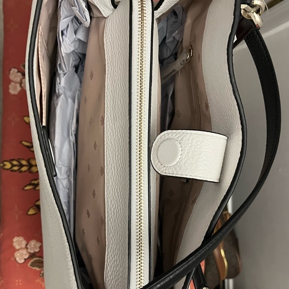 Kate Spade Jackson Medium Triple Compartment Shoulder Bag - white/tan/black - Picture 7 of 7